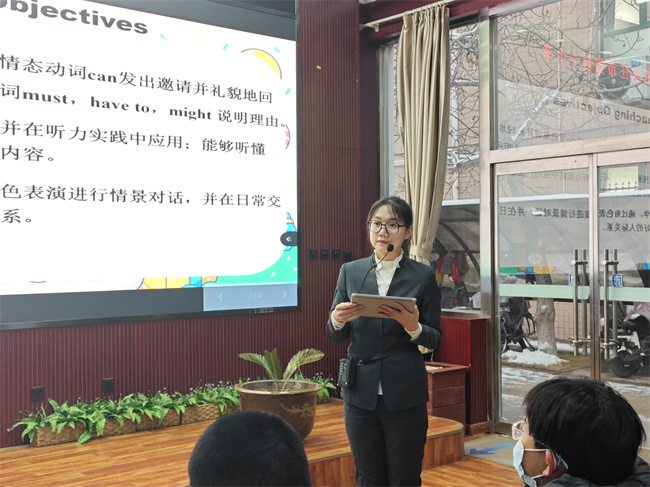 英语2 (1).jpg